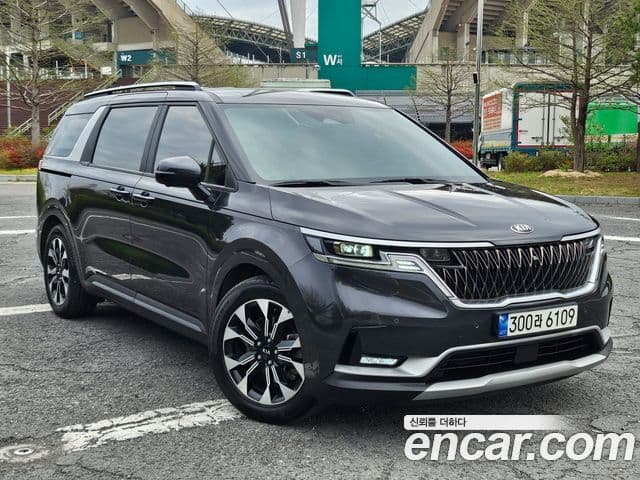 Kia Carnival 2021 — Фото 10/20