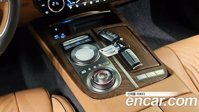 Genesis Electrified G80 2022 — Şəkil 9/20