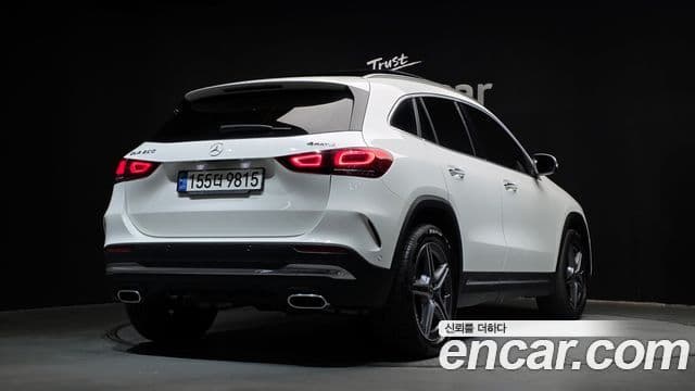 Mercedes-Benz GLA-Class 2022 — ფოტო 2/20