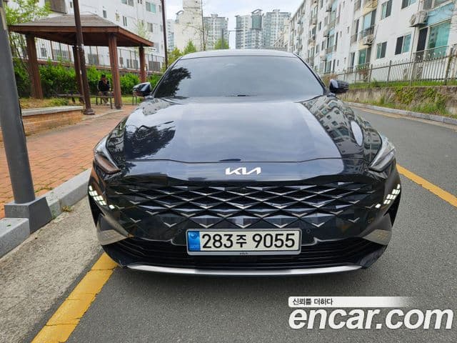 Kia K8 2022 — ფოტო 2/20