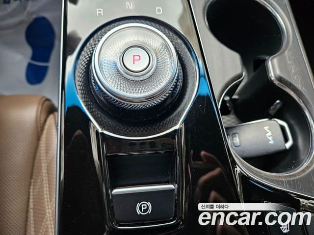 Kia K8 2022 — ფოტო 8/20