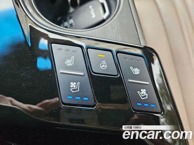 Kia K8 2022 — ფოტო 14/20