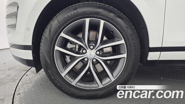 Land Rover Range Rover Evoque 2025 — Şəkil 9/20