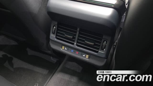 Land Rover Range Rover Evoque 2025 — Şəkil 17/20