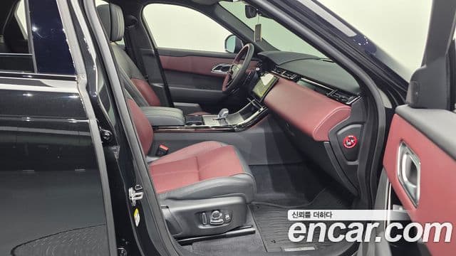 Land Rover Range Rover Velar 2025 — Şəkil 3/20