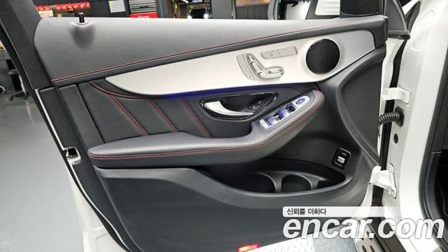 Mercedes-Benz GLC-Class 2022 — ფოტო 5/30