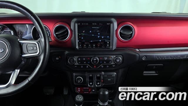 Jeep Wrangler 2020 — Şəkil 14/20