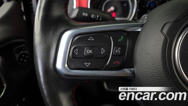 Jeep Wrangler 2020 — Şəkil 18/20