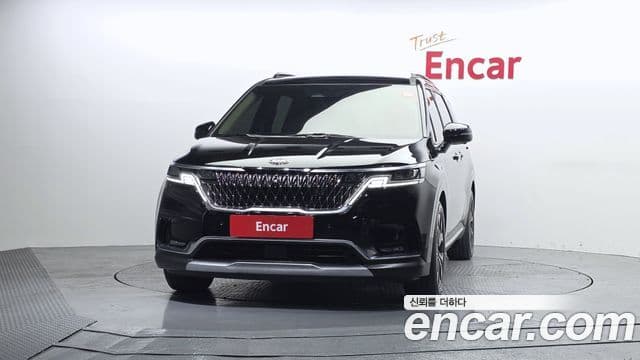 Kia Carnival 2021 — ფოტო 3/20