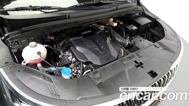 Kia Carnival 2021 — ფოტო 6/20