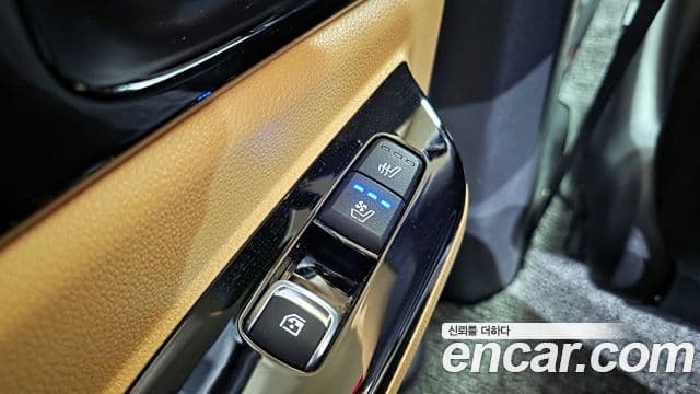 Kia Carnival 2021 — Photo 18/31