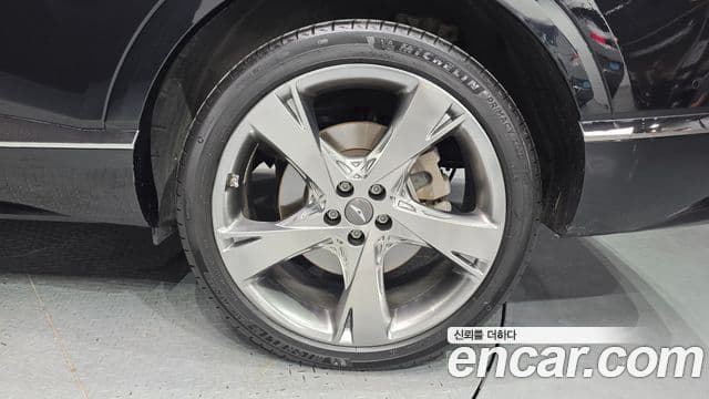 Genesis GV80 2021 — Photo 14/33