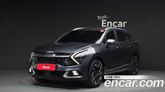 Kia Sportage 2022 — Фото 1/20