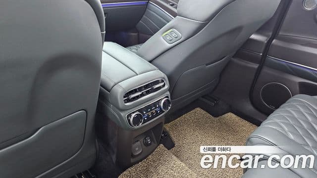 Genesis GV80 2021 — Şəkil 17/20