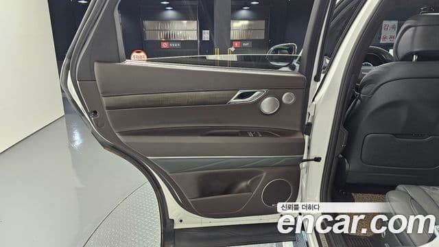 Genesis GV80 2021 — Photo 16/33