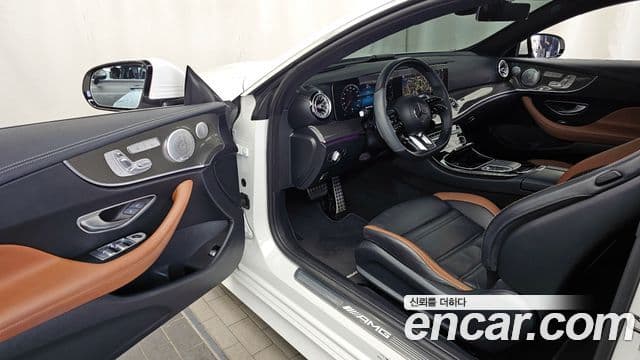Mercedes-Benz E-Class 2021 — ფოტო 10/20