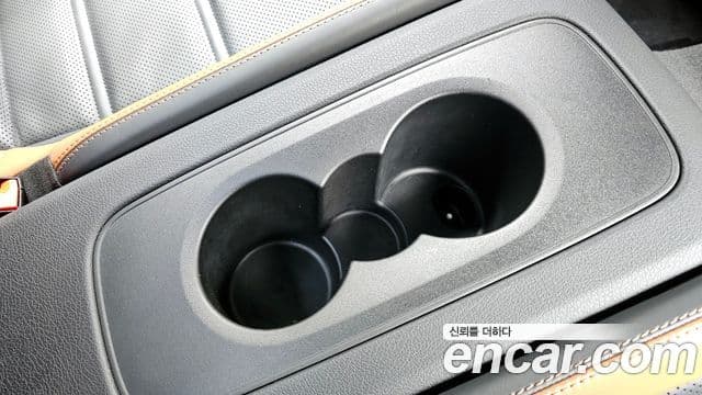 Mercedes-Benz E-Class 2021 — Şəkil 26/36