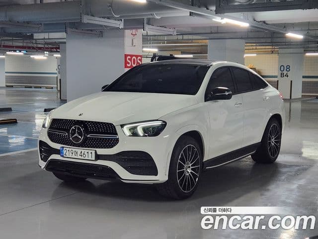 Mercedes-Benz GLE-Class 2022 — Şəkil 10/19