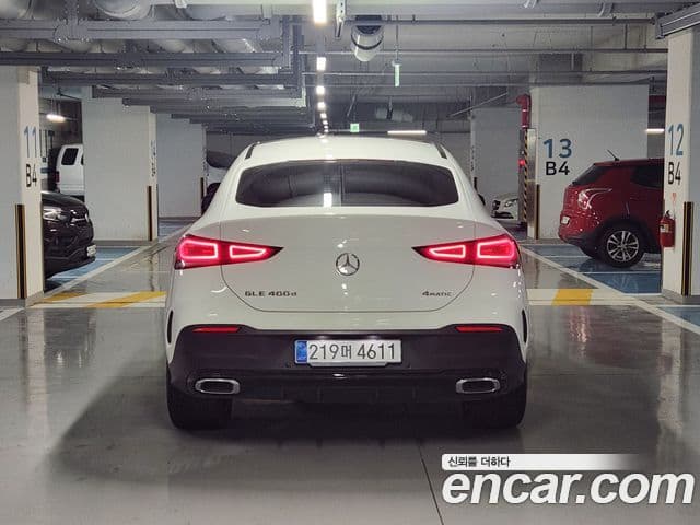 Mercedes-Benz GLE-Class 2022 — Şəkil 2/19