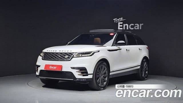 Land Rover Range Rover Velar 2018 — ფოტო 16/20