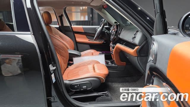 Mini Cooper Countryman 2021 — ფოტო 11/20