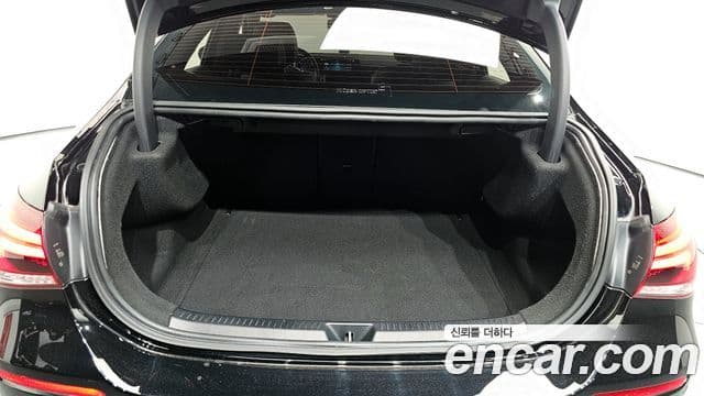 Mercedes-Benz A-Class 2022 — Şəkil 20/20