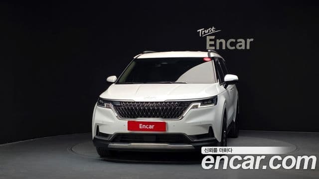 Kia Carnival 2023 — Фото 3/20