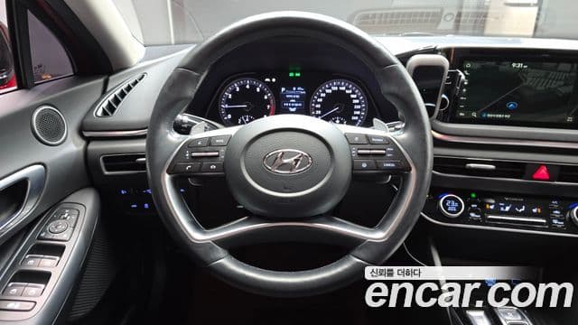 Hyundai Sonata 2020 — Фото 13/20