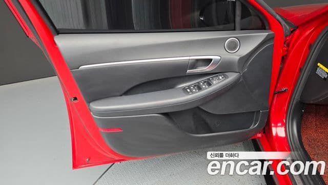 Hyundai Sonata Hybrid 2020 — Şəkil 20/30
