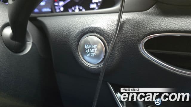 Hyundai Sonata Hybrid 2020 — Şəkil 22/30