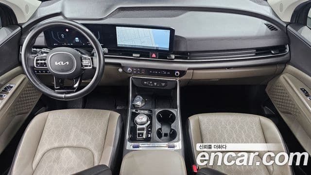 Kia Carnival 2024 — Şəkil 7/20