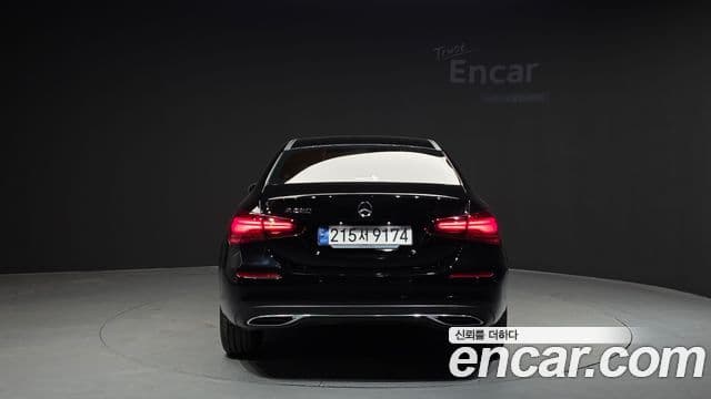 Mercedes-Benz A-Class 2024 — ფოტო 4/20