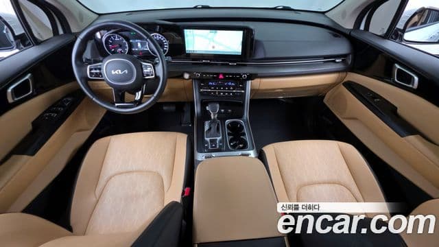 Kia Carnival 2023 — Фото 7/20