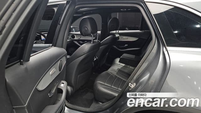 Mercedes-Benz GLC-Class 2021 — Şəkil 12/20