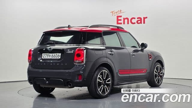 Mini Cooper S Countryman 2020 — ფოტო 2/20