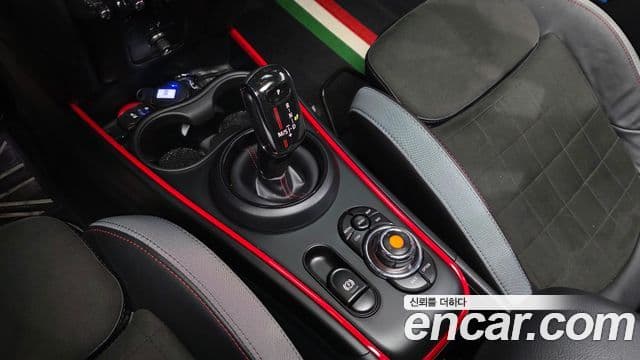 Mini Cooper S Countryman 2020 — ფოტო 9/20