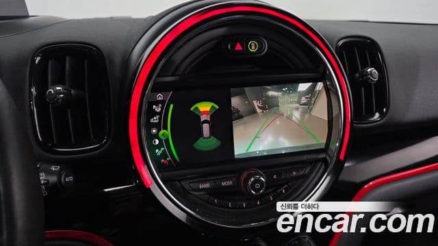 Mini Cooper S Countryman 2020 — ფოტო 16/20