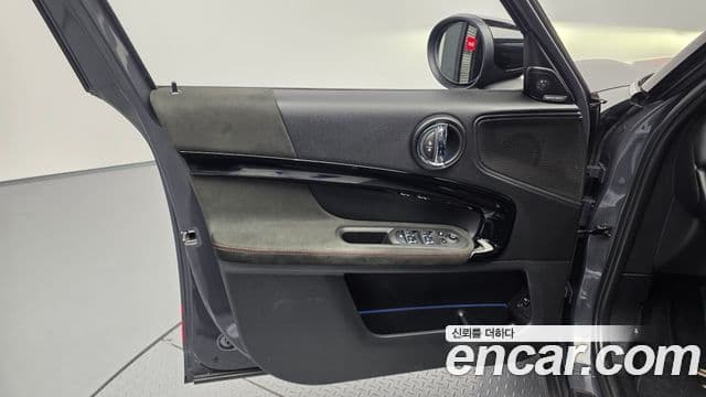 Mini Cooper S Countryman 2020 — Photo 9/33