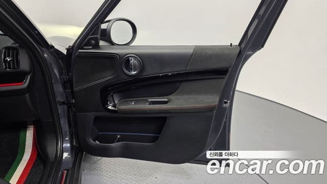 Mini Cooper S Countryman 2020 — Photo 16/33