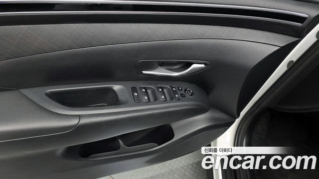 Hyundai Tucson Hybrid 2021 — Photo 10/40