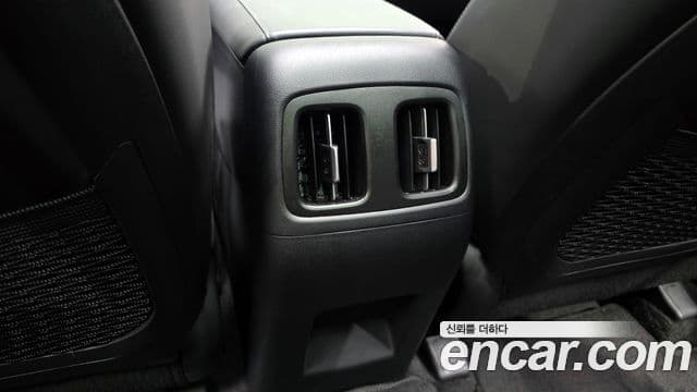 Hyundai Tucson Hybrid 2021 — Photo 22/40