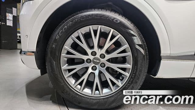 Genesis GV80 2023 — Photo 22/30