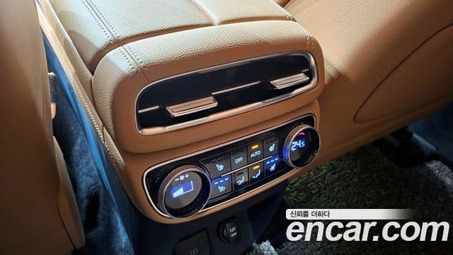 Genesis GV80 2023 — Photo 11/30