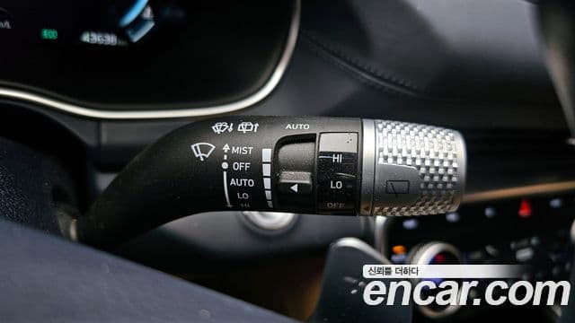 Genesis GV80 2023 — Photo 27/30