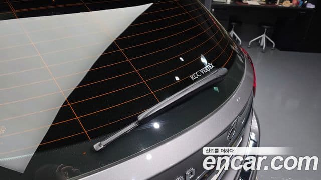 Mercedes-Benz GLA-Class 2019 — Şəkil 28/33