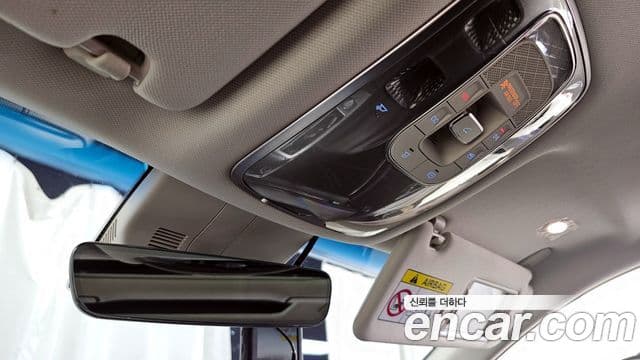 Genesis GV80 2021 — ფოტო 25/34