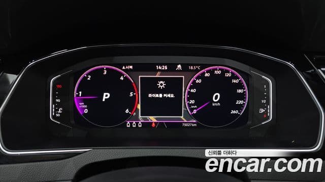 Volkswagen Passat GT 2022 — ფოტო 8/20
