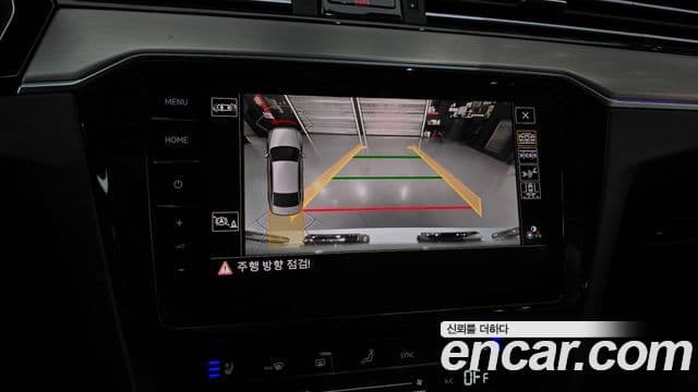 Volkswagen Passat GT 2022 — ფოტო 13/20