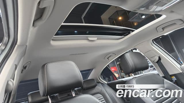 Volkswagen Passat GT 2022 — ფოტო 19/20