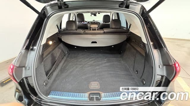 Mercedes-Benz GLE-Class 2025 — Фото 19/20